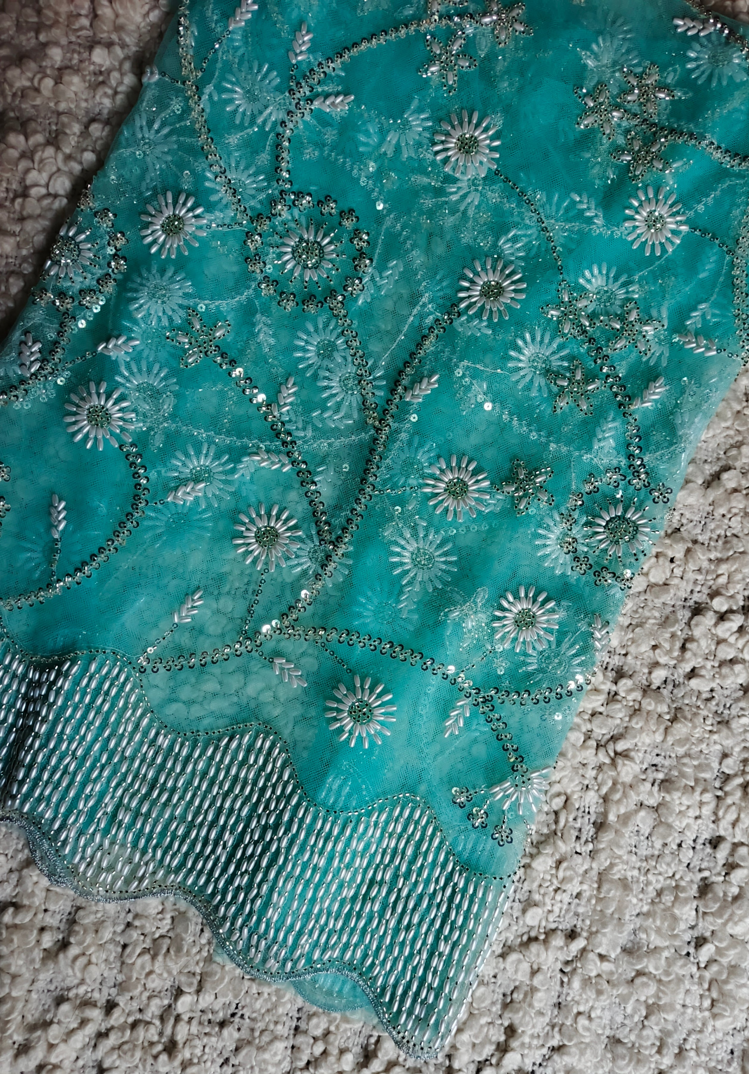 Unsttiched 3pc Net Cutt dana