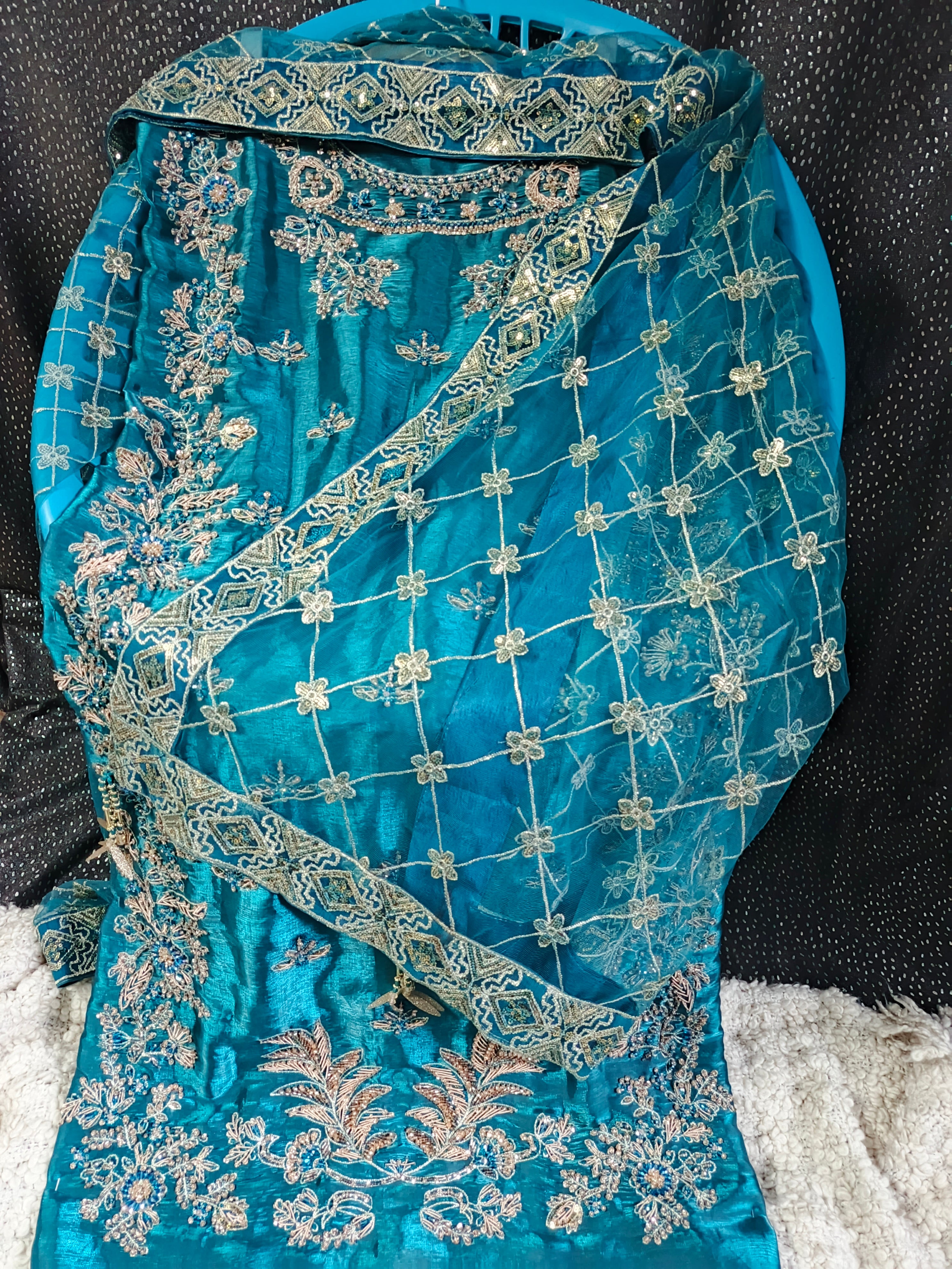 Unsttiched Silk 3pc Handworked