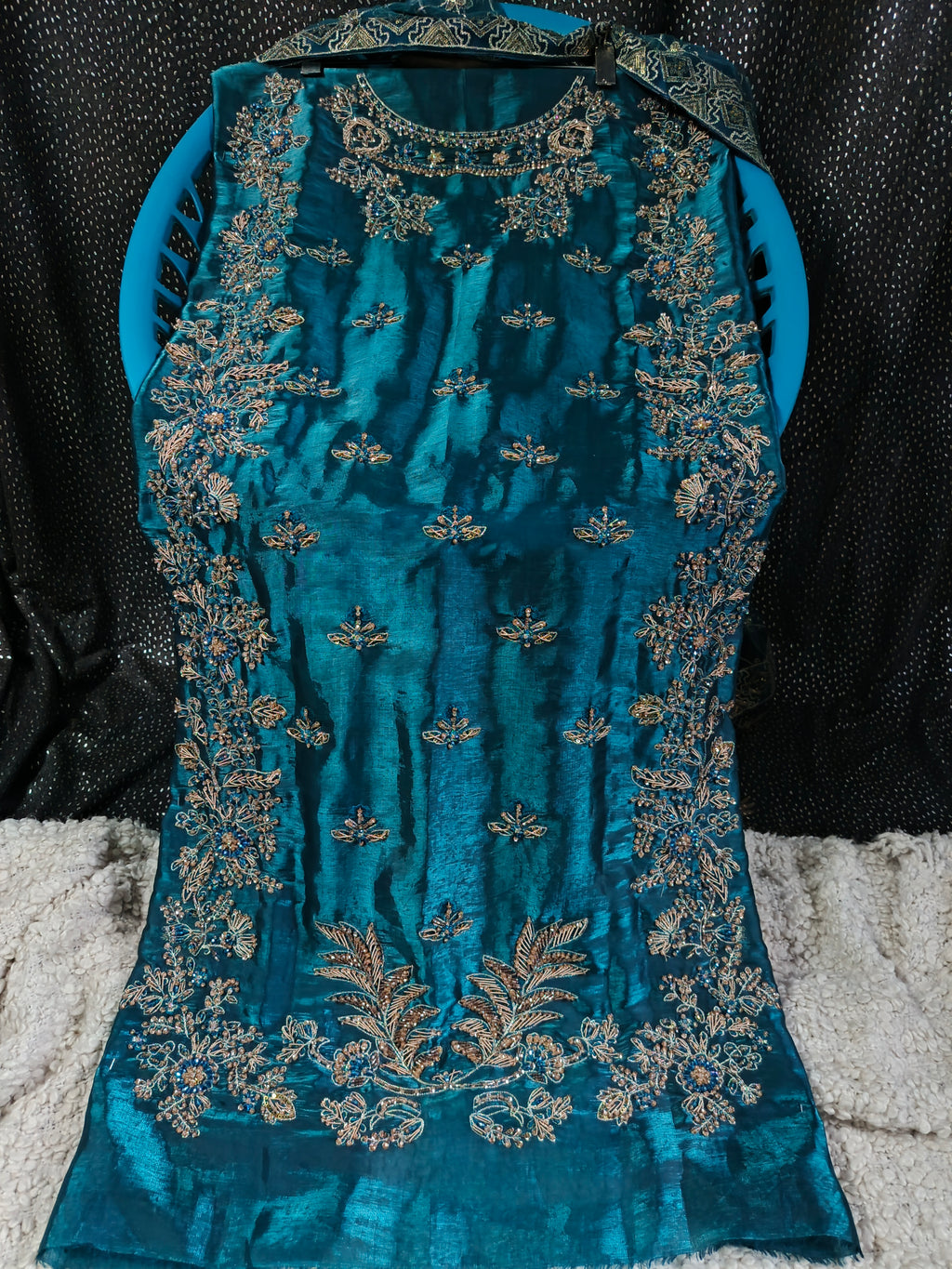 Unsttiched Silk 3pc Handworked