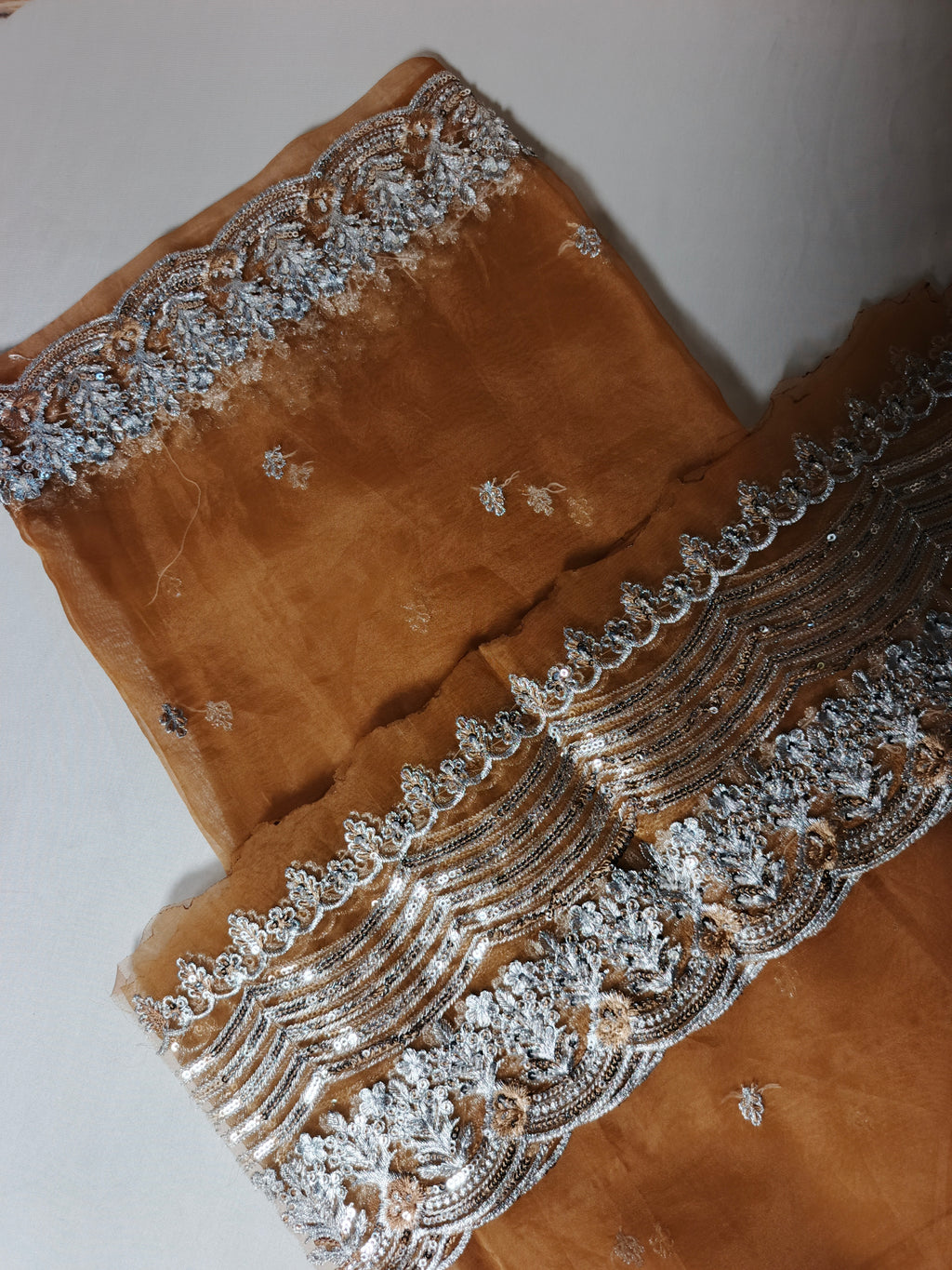 Unsttiched Organza handworked 3pc